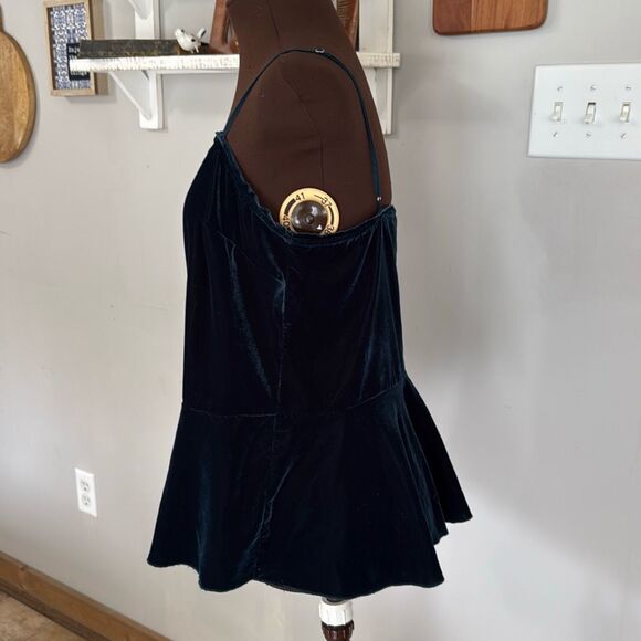 Intimately free people velvet spaghetti strap tank top size large hunter green w - Picture 3 of 8